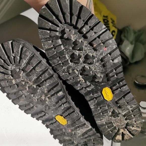 Danner Acadia 200G GTX Boots Size 8 - Picture 4 of 5